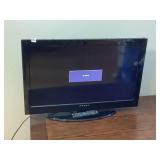 Pyrex 32' TV w/Remote