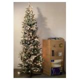 7.5' Pre-Lit Macedonian Pine