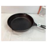 Cast Wagner #6 Skillet