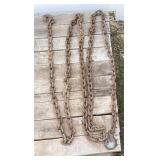 Approx 15' Chain with 2 Hooks