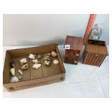 Seashells & Outhouse Decor