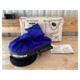 NIB Shoulder Broadcast Spreader