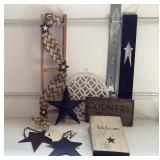 Primitive Wooden Decor