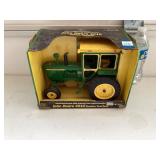 John Deere ERTL Tractor 4010