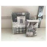 2 Panels of 84" x 40" Curtains & Kitchen Curtains