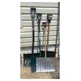 4 Shovels