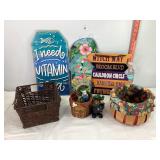Baskets, Signs & Frog