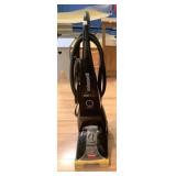 Bissell Carpet Shampoer