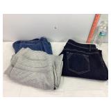 Womens Jeans Sz 18, Shorts Sz 16 & Capri Sz 1X