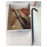 Pry Bars & Hammer Drive Tools