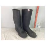 Sz 12 Mens Rubber Boots