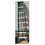 Werner 8' Fiberglass Ladder