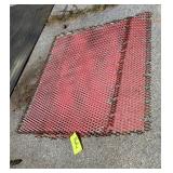 2 Wire Mesh Pieces