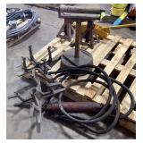 Hydraulic Cylinder, Roller & Clamps