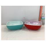 Pyrex 2.5qt Square Bowls