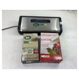 Lem Maxvac 1000 Vacuum Sealer w/Rolls & Bags