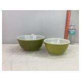 Pyrex 2.5qt & 1.5qt Mixing Bowls