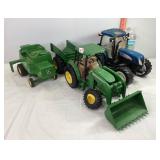 Metal & Plastic Tractors & Combine