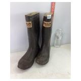 Guide Series Sz 8 Rubber Boots