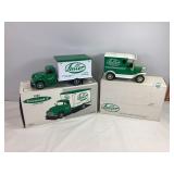 Plastic Fuller Bank w/Key & Diecast Truck