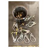 Ratchet Mechanisms & Snap Hooks