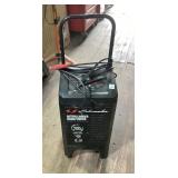 Schumacher Battery Charger/Engine Starter
