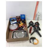 Measuring Tapes, Magnetic Trays & Asst Clamps