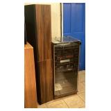 Magnavox Stereo System w/Cabinet & Speakers
