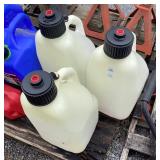5.5 Gal Utility Tubs