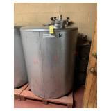 310 Gallon Frank Knorr Stainless Tank