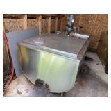 310 Gallon Milk Bulk Tank