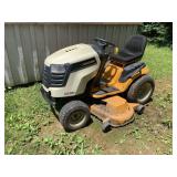 Cub Cadet LGT1054