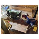 Bench grinder and pair of vices