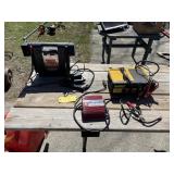 DeWalt Battery Charger & Booster Pac DeWalt Battery Charger & Booster Pac