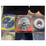 2 - Adjustable Dado & 1 - 8inch Saw Blades 2 - Adjustable Dado & 1 - 8inch Saw Blades