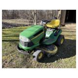 John Deere LA105 John Deere LA105
