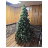 7ft Tall Lighted Christmas Tree
