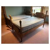 2 Twin Bed Frames