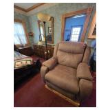 Power Recliner and Pedestal Lamp