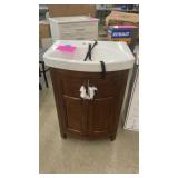 24' VANITY W/ TOP 24' VANITY W/ TOP