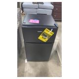 GALANZ 3.1cu ft REFRIGERATOR GALANZ 3.1cu ft REFRIGERATOR