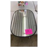24' X 36' FRAMED MIRROR 24' X 36' FRAMED MIRROR