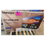 SAMSUNG 65' 7 SERIES TU700D 4K SMART TV SAMSUNG 65' 7 SERIES TU700D 4K SMART TV