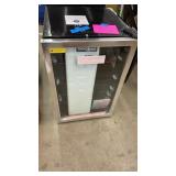HAIER BEVERAGE COOLER W/ KEYS HAIER BEVERAGE COOLER W/ KEYS