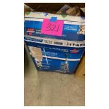 BISSELL PRO HEAT REVOLUTION CARPET CLEANER IN BOX BISSELL PRO HEAT REVOLUTION CARPET CLEANER IN BOX