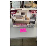 INTEX QUEEN SIZE AIR MATTRESS IN BOX INTEX QUEEN SIZE AIR MATTRESS IN BOX