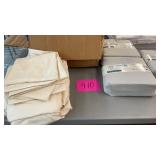 MISC LOT OF SHEETS & BEDDING MISC LOT OF SHEETS & BEDDING