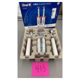ORAL B TOOTHBRUSHES W/ BOX ORAL B TOOTHBRUSHES W/ BOX