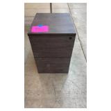 3 DRAWER FILING CABINET - NO KEYS 3 DRAWER FILING CABINET - NO KEYS
