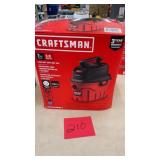 CRAFTSMAN 3 GALLON WET/DRY VAC IN BOX